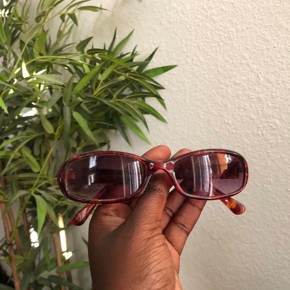 Vintage Retro Preppy 90s Y2K Classic Tortoise shell Oval Rectangle Sunglasses main image 4